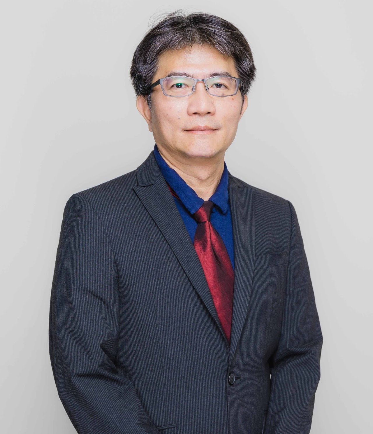 量子技術中心主任